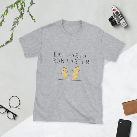 Kurzärmeliges Unisex-T-Shirt eat Pasta run faster